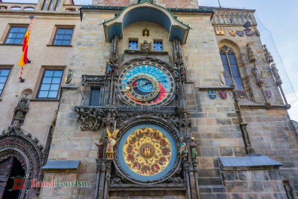 Tháp đồng hồ thiên văn - Praha - Cộng hòa Séc