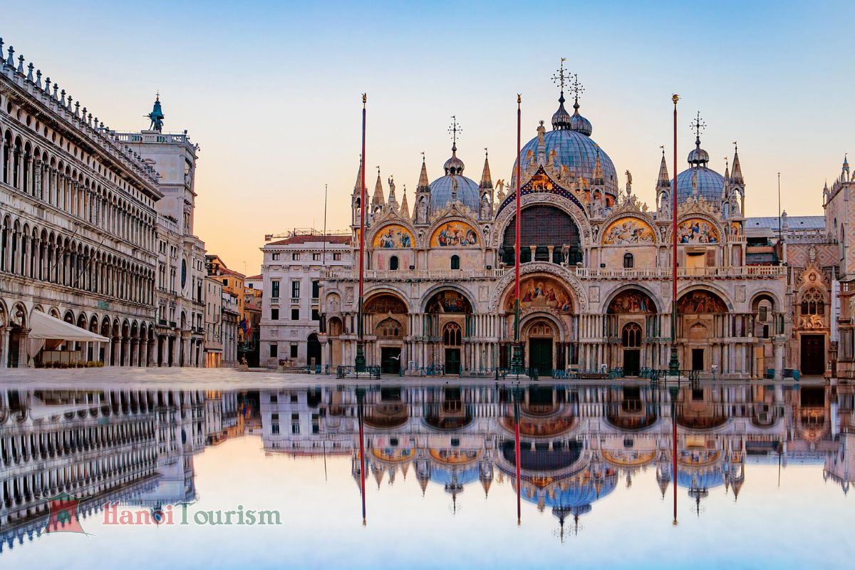 Thánh đường Thánh Máccô (Saint Mark's Basilica) - Ý