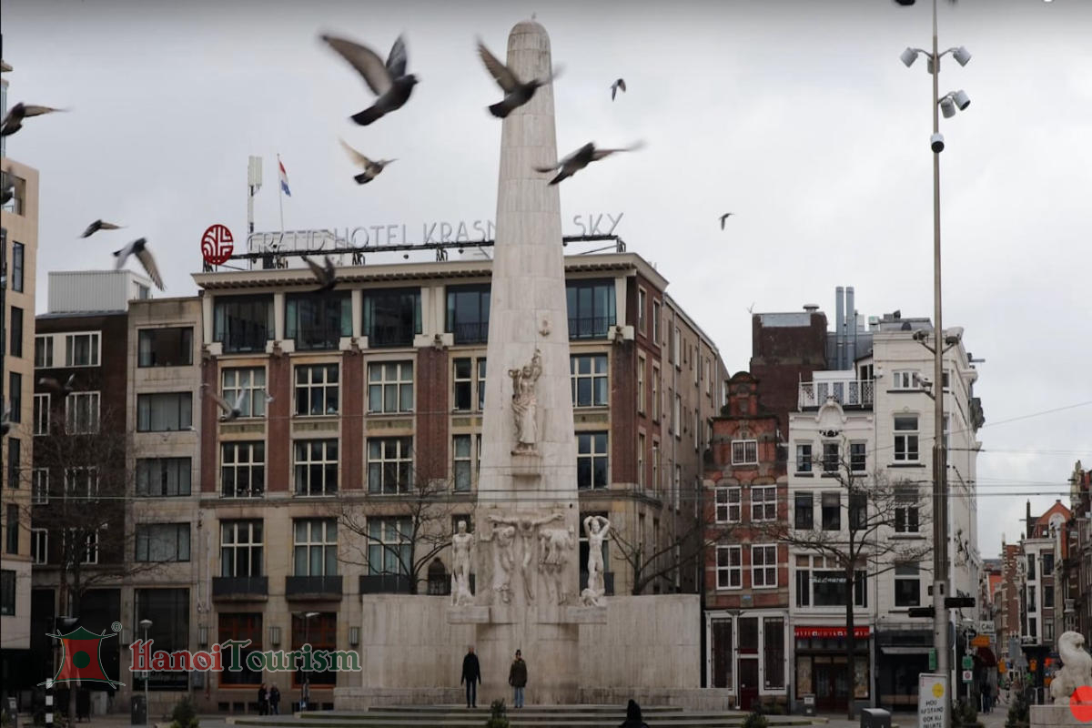 Tượng đài Quốc gia (National Monument) – Amsterdam, Hà Lan