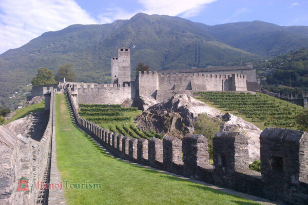 Lâu đài Castelgrande – Bellinzona-Thụy Sĩ