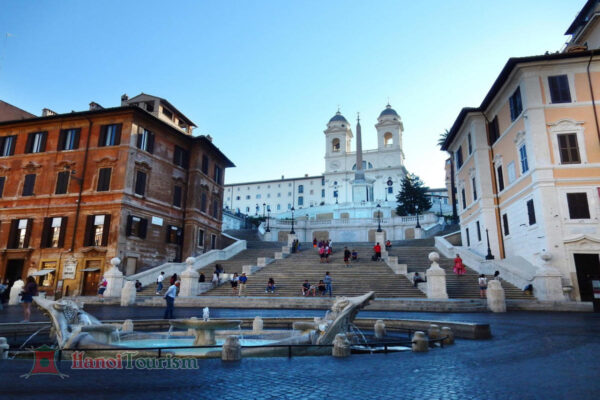 Quảng trường Piazza di Spagna – Rome- Ý